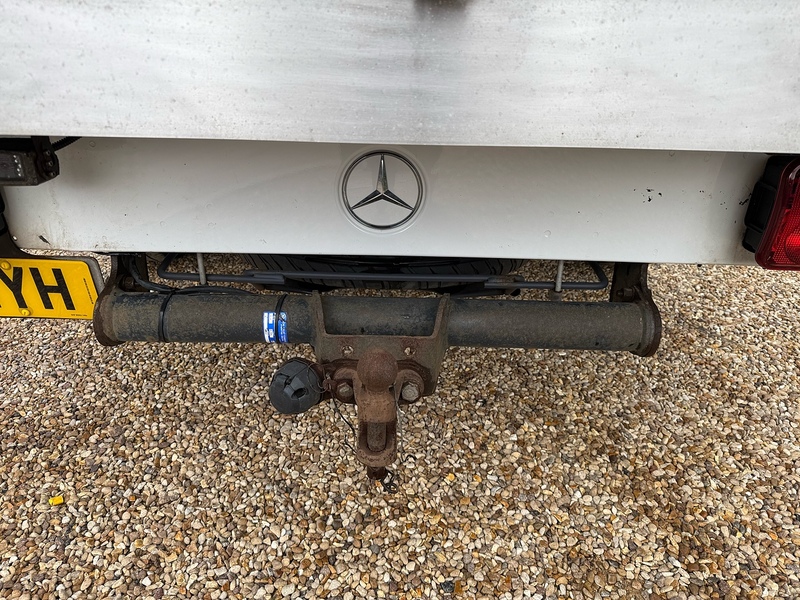 Mercedes-Benz 2.0 315 CDI Progressive Chassis Cab 2dr Diesel Manual RWD L3 Euro 6 (s/s) (150 ps)