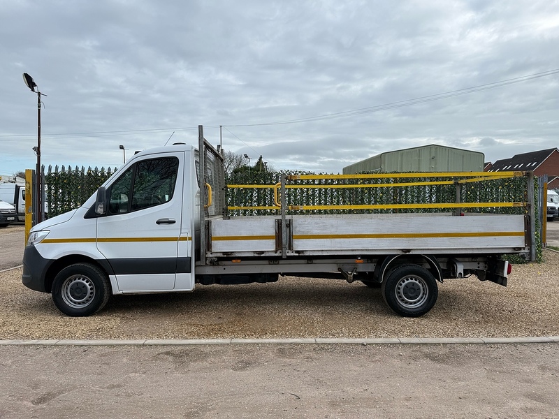 Mercedes-Benz 2.0 315 CDI Progressive Chassis Cab 2dr Diesel Manual RWD L3 Euro 6 (s/s) (150 ps)