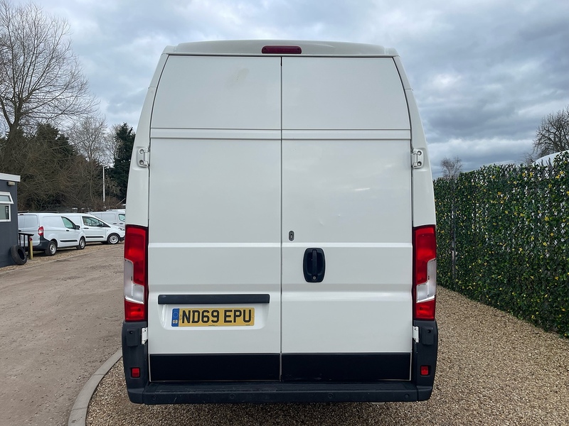 Citroen 2.2 BlueHDi 35 Enterprise Panel Van 5dr Diesel Manual L4 Extra High Roof Euro 6 (s/s) (Heavy) (140 ps)