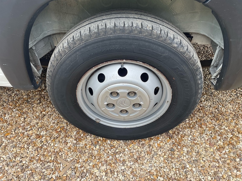 Citroen 2.2 BlueHDi 35 Enterprise Panel Van 5dr Diesel Manual L4 Extra High Roof Euro 6 (s/s) (Heavy) (140 ps)