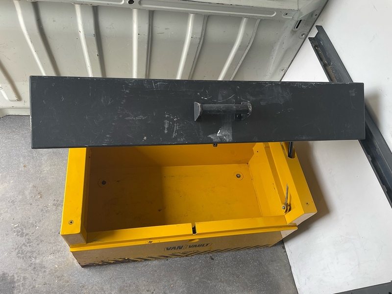 Citroen 2.2 BlueHDi 35 Enterprise Panel Van 5dr Diesel Manual L4 Extra High Roof Euro 6 (s/s) (Heavy) (140 ps)