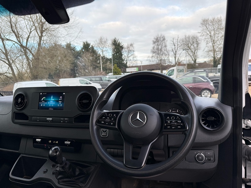 Mercedes-Benz 315 2.0 CDI Progressive L3 LWB 14ft DROPSIDE TAIL LIFT - WHITE