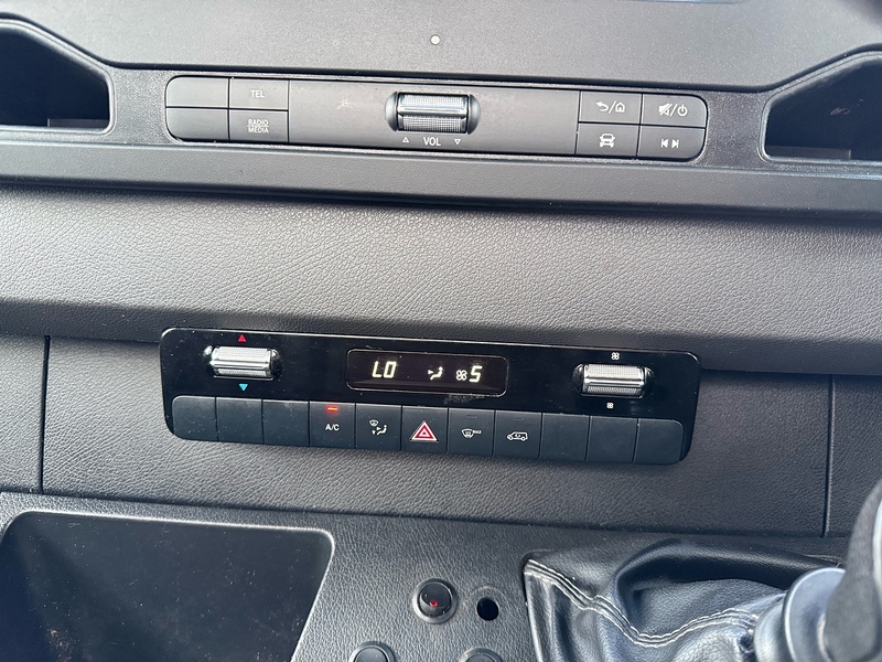 Mercedes-Benz 315 2.0 CDI Progressive L3 LWB 14ft DROPSIDE TAIL LIFT - WHITE