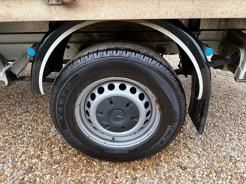 Mercedes-Benz 315 2.0 CDI Progressive L3 LWB 14ft DROPSIDE TAIL LIFT - WHITE