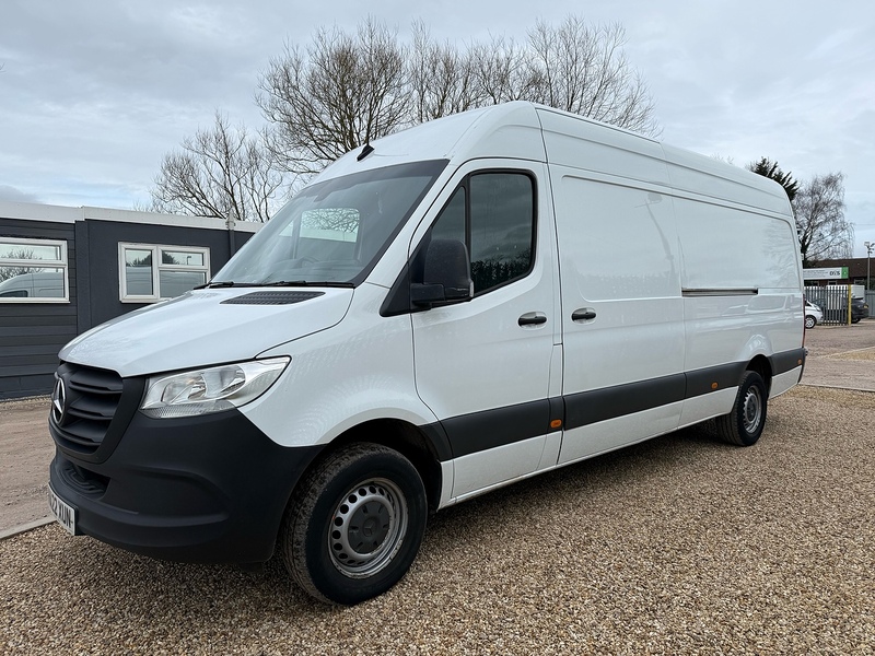 Mercedes-Benz 315 2.0 CDI Progressive L3 LWB PANEL VAN - WHITE