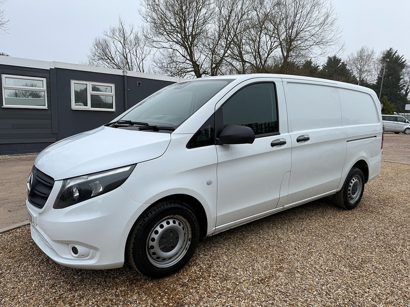 Mercedes-Benz 114 1.7 CDI Progressive L2 H1 LWB PANEL VAN - WHITE