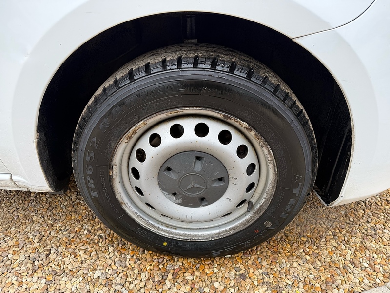 Mercedes-Benz 114 1.7 CDI Progressive L2 H1 LWB PANEL VAN - WHITE