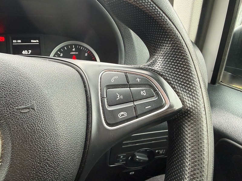 Mercedes-Benz 114 1.7 CDI Progressive L2 H1 LWB PANEL VAN - WHITE