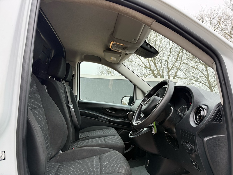 Mercedes-Benz 114 1.7 CDI Progressive L2 H1 LWB PANEL VAN - WHITE