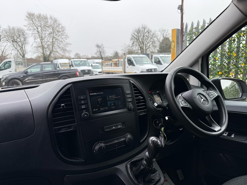 Mercedes-Benz 114 1.7 CDI Progressive L2 H1 LWB PANEL VAN - WHITE