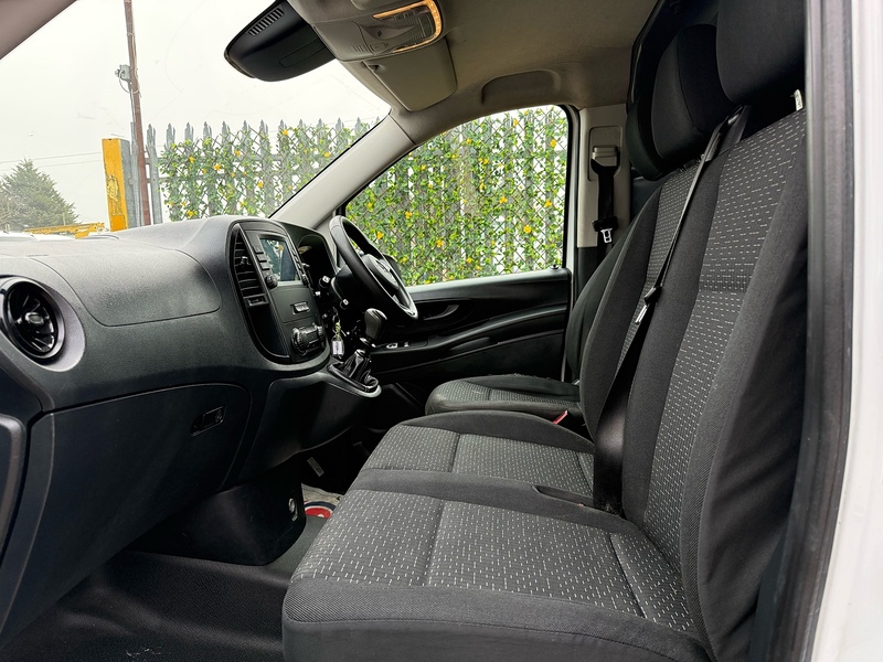 Mercedes-Benz 114 1.7 CDI Progressive L2 H1 LWB PANEL VAN - WHITE