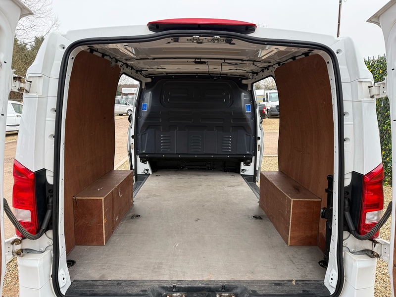 Mercedes-Benz 114 1.7 CDI Progressive L2 H1 LWB PANEL VAN - WHITE