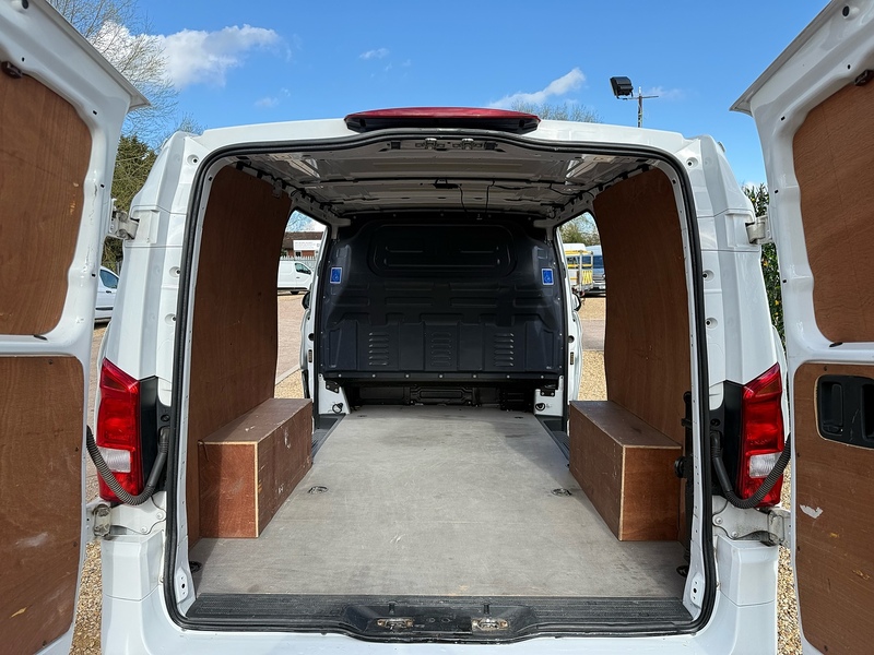 Mercedes-Benz 114 1.7 CDI Progressive L2 H1 LWB PANEL VAN - WHITE