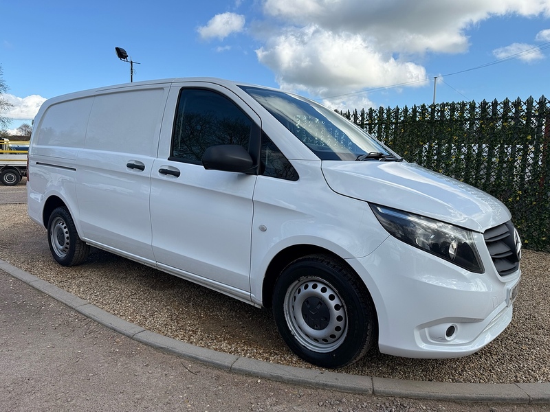 Mercedes-Benz 114 1.7 CDI Progressive L2 H1 LWB PANEL VAN - WHITE