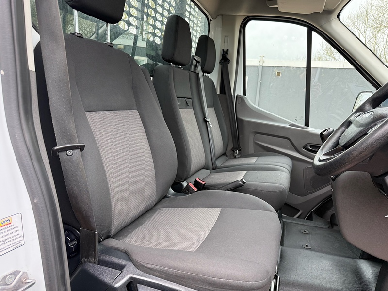 Ford 2.0 350 EcoBlue Leader L4 XLWB DROPSIDE TAIL LIFT - WHITE