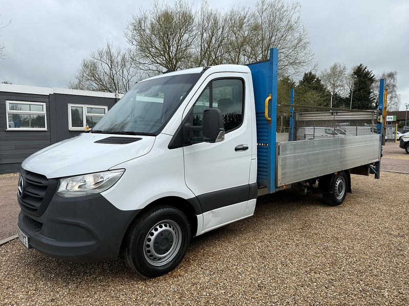 Mercedes-Benz 314 2.1 CDI Progressive L3 DROPSIDE TAIL LIFT - WHITE