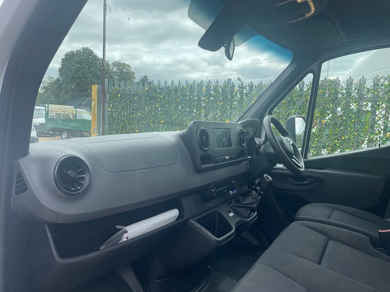 Mercedes-Benz 315 CDI Progressive L3 LWB DROPSIDE