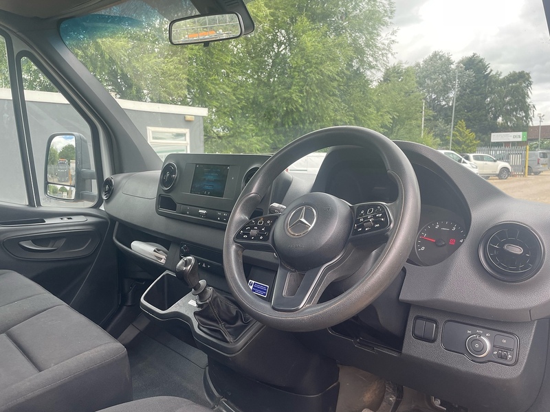 Mercedes-Benz 315 CDI Progressive L3 LWB DROPSIDE