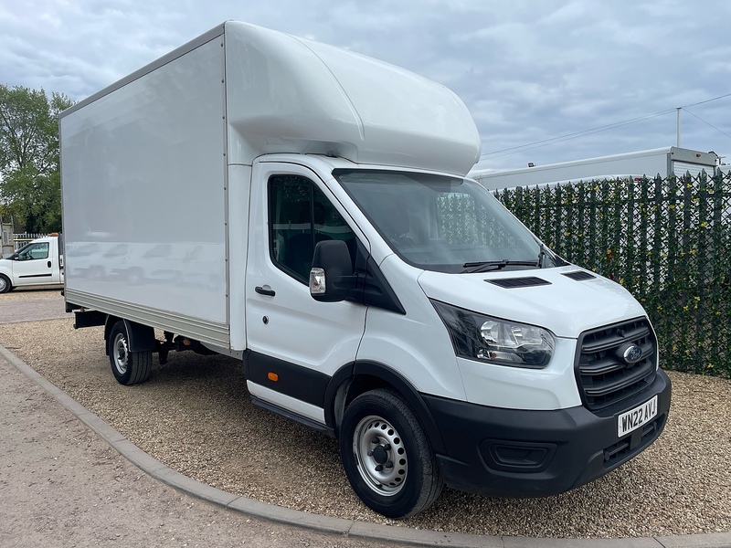 Ford 350 2.0 EcoBlue Leader L4 XLWB LUTON VAN TAIL LIFT - WHITE