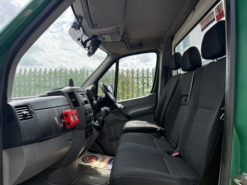 Mercedes-Benz 313 2.1CDI LWB Dropside Tail Lift