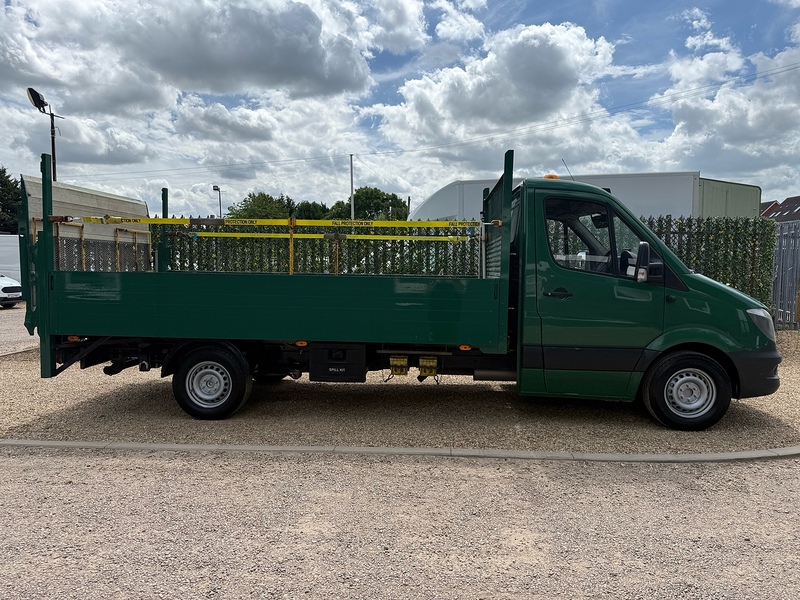 Mercedes-Benz 313 2.1CDI LWB Dropside Tail Lift