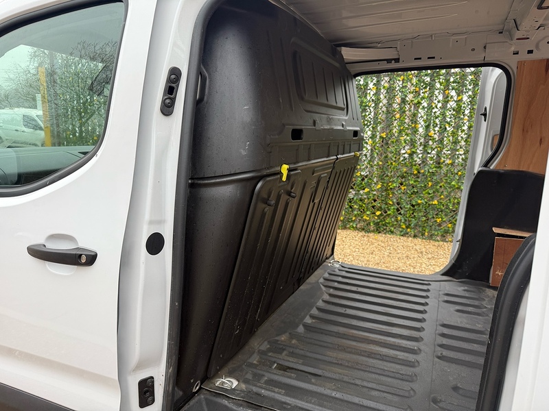 Toyota BlueHDi Icon Short Panel Van 5dr Diesel Manual SWB Euro 6 (s/s) (100 bhp) L1 1.5 5dr Panel Van Manual Diesel