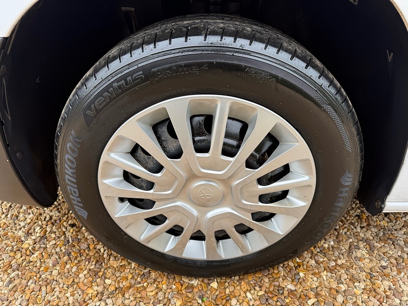 Toyota BlueHDi Icon Short Panel Van 5dr Diesel Manual SWB Euro 6 (s/s) (100 bhp) L1 1.5 5dr Panel Van Manual Diesel