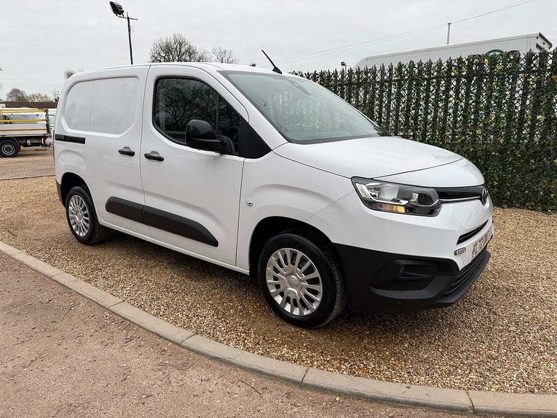 Toyota BlueHDi Icon Short Panel Van 5dr Diesel Manual SWB Euro 6 (s/s) (100 bhp) L1 1.5 5dr Panel Van Manual Diesel