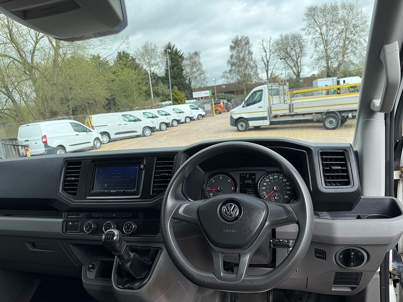 Volkswagen 2.0 TDi CR30 Startline L2 H3 MWB PANEL VAN - WHITE 2.0 5dr Panel Van Manual Diesel
