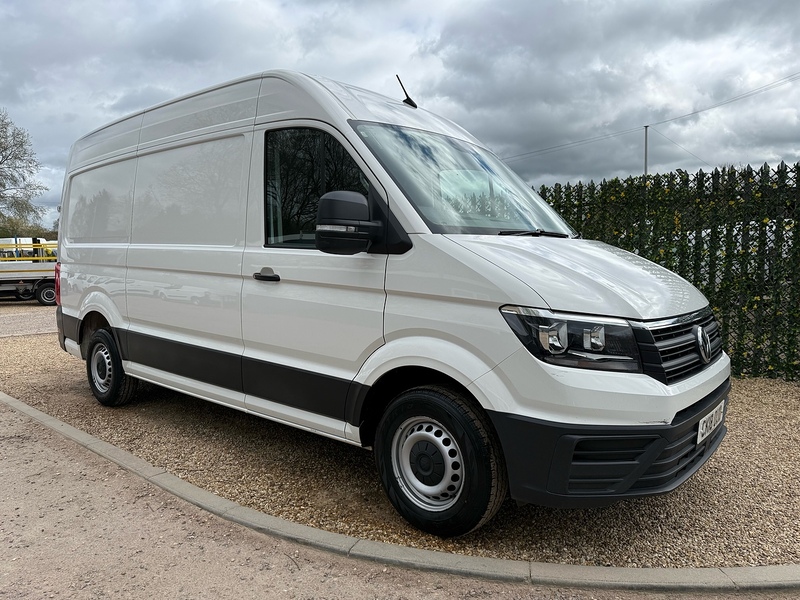 Volkswagen 2.0 TDi CR30 Startline L2 H3 MWB PANEL VAN - WHITE 2.0 5dr Panel Van Manual Diesel