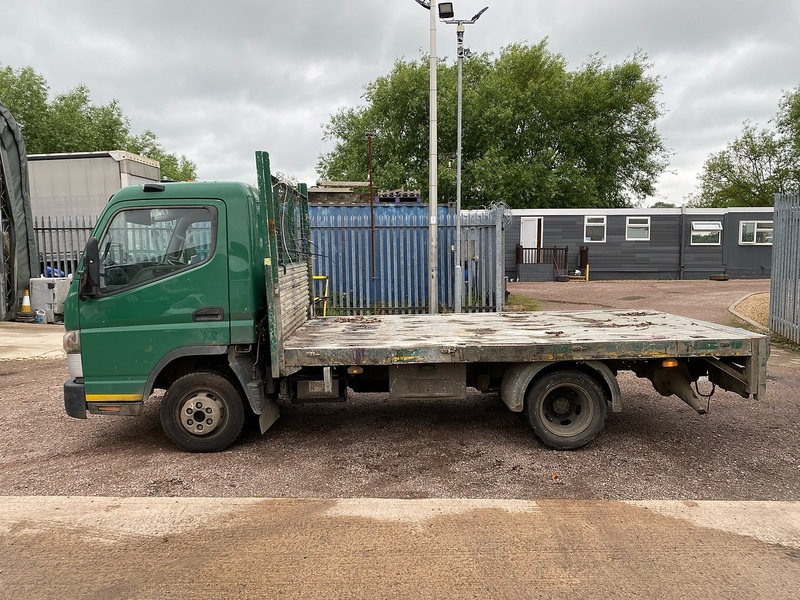 Mitsubishi TD 3C13 3.0 FLATBED SAPRES OR REPAIR 3.0 2dr Flatbed Manual Diesel