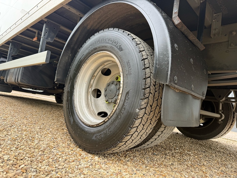 DAF Box Van With Taillift 7.5 Ton Manual 4 X 2 4.5 Box Van Diesel