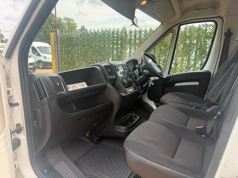Peugeot BlueHDi 335 Built for Business L3 LWB LO LOADER LUTON VAN - WHITE