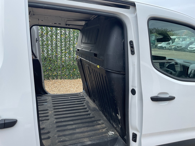 Toyota 1.5 BlueHDi Icon L1 H1 SWB PANEL VAN - WHITE