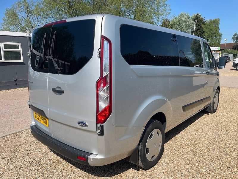 Ford 320 2.0 EcoBlue Trend L2 H1 LWB MINIBUS - 9 SEATS