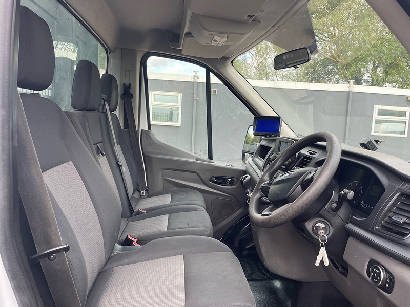 Ford 350 2.0 EcoBlue Leader MWB TIPPER - WHITE