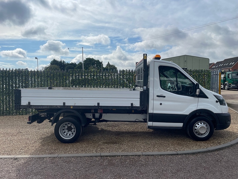 Ford 350 2.0 EcoBlue Leader MWB TIPPER - WHITE