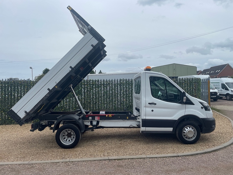 Ford 350 2.0 EcoBlue Leader MWB TIPPER - WHITE