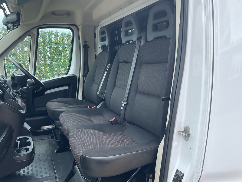Peugeot 2.2 BlueHDi 335 L3 LWB LOW & GO TAIL RAMP - PLANT TRUCK