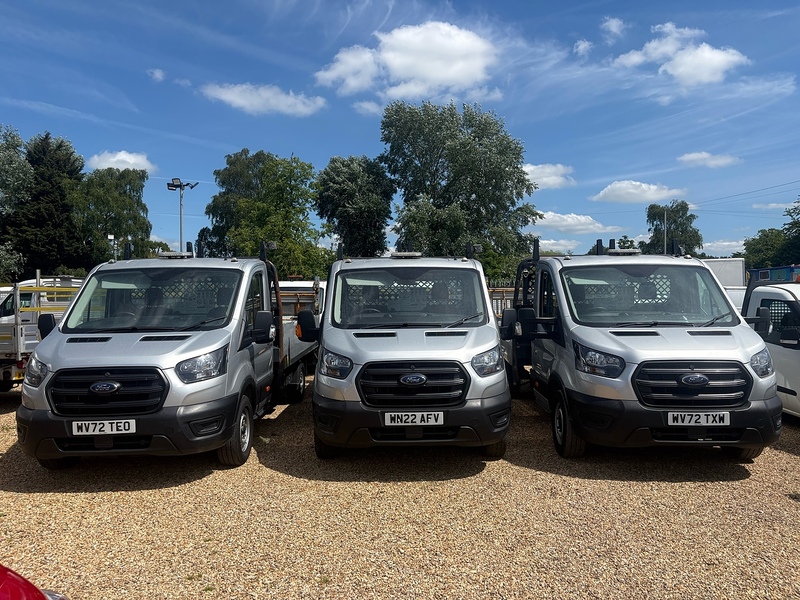 Ford 350 2.0 EcoBlue Leader L4 XLWB DROPSIDE TAIL LIFT - SILVER