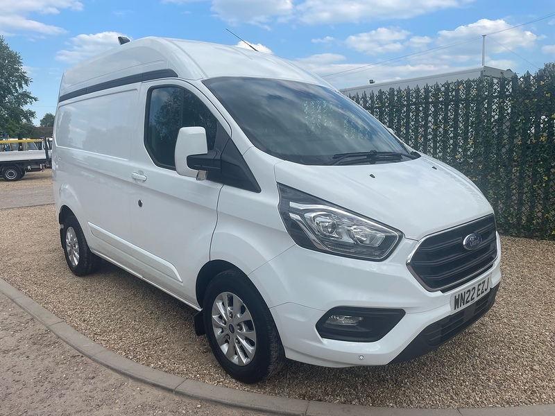 Ford 300 EcoBlue Limited L1 H2 PANEL VAN 2.0 5dr Panel Van Manual Diesel