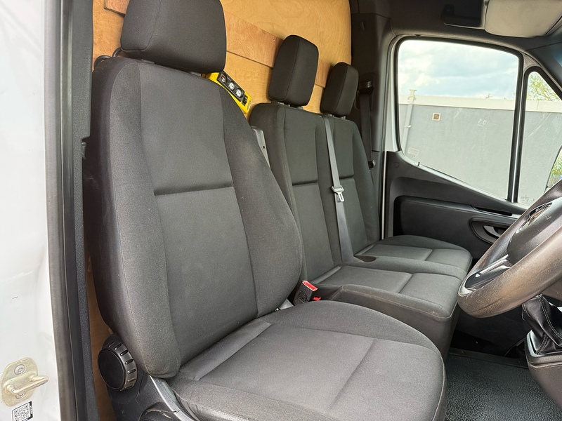 Mercedes-Benz 314 2.1 CDI L3 LWB DOUBLE CAB TIPPER - STORAGE CAB