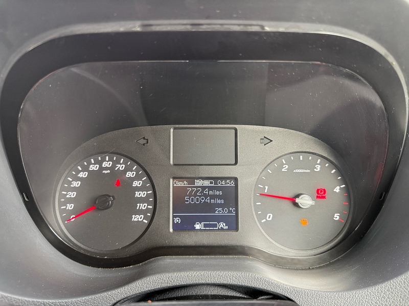 Mercedes-Benz 314 2.1 CDI L3 LWB DOUBLE CAB TIPPER - STORAGE CAB