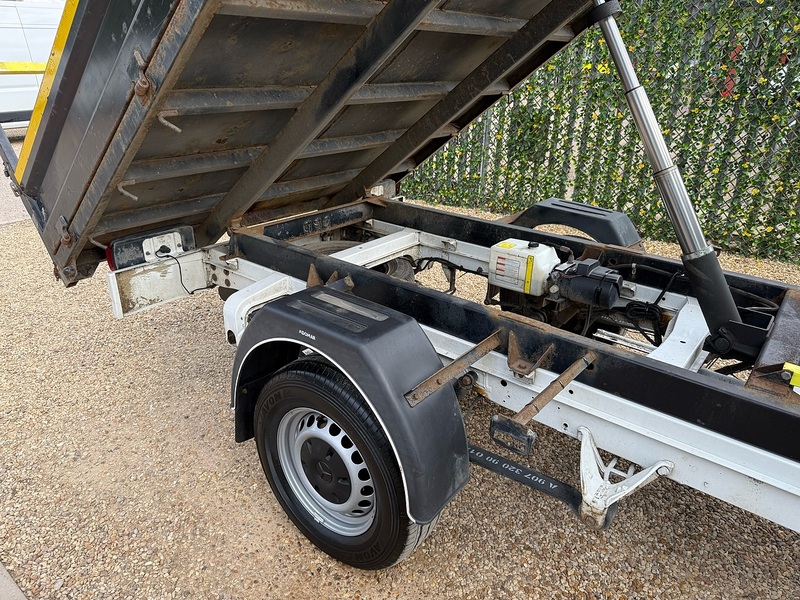 Mercedes-Benz 314 2.1 CDI L3 LWB DOUBLE CAB TIPPER - STORAGE CAB