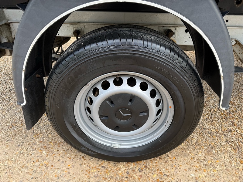 Mercedes-Benz 314 2.1 CDI L3 LWB DOUBLE CAB TIPPER - STORAGE CAB