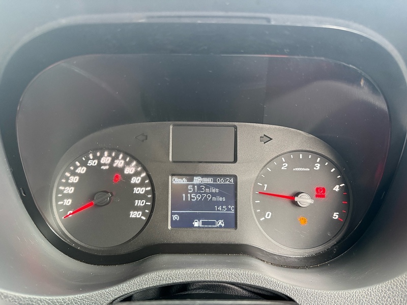 Mercedes-Benz 315 CDI Progressive 2.0 LWB 14FT DROPSIDE 2.0 2dr Dropside Manual Diesel