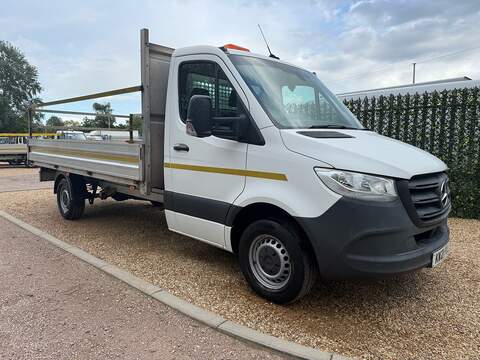 315 CDI Progressive 2.0 LWB 14FT DROPSIDE 2.0 2dr Dropside Manual Diesel