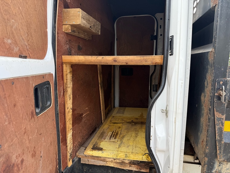 Mercedes-Benz 314 2.1 CDI L3 LWB DOUBLE CAB TIPPER - STORAGE CAB