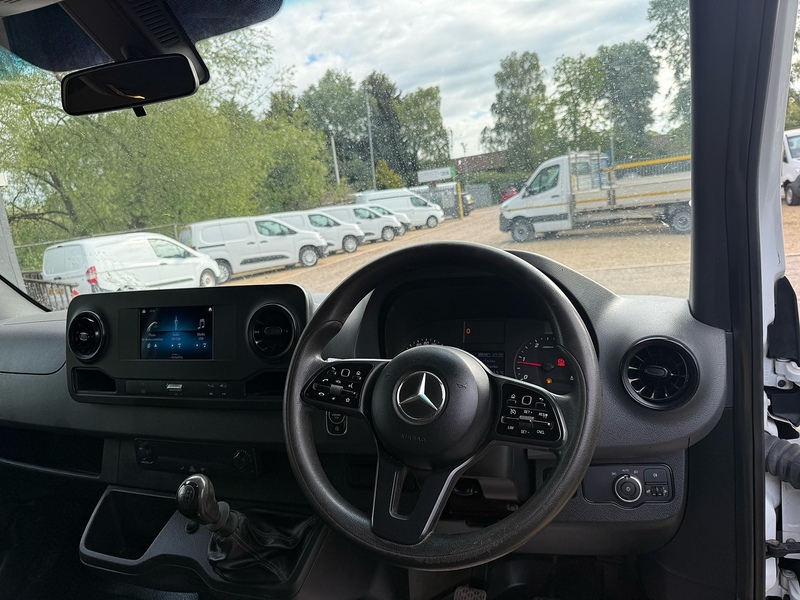 Mercedes-Benz 314 2.1 CDI L3 LWB DOUBLE CAB TIPPER - STORAGE CAB