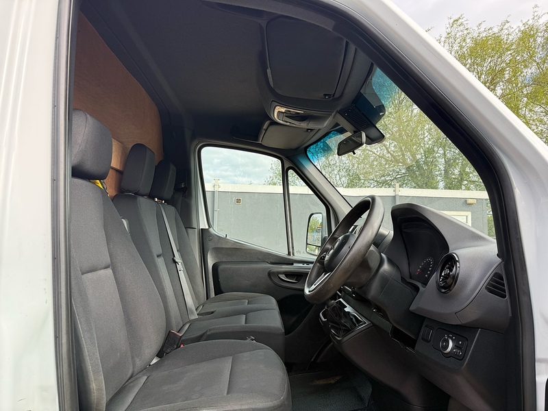Mercedes-Benz 314 2.1 CDI L3 LWB DOUBLE CAB TIPPER - STORAGE CAB
